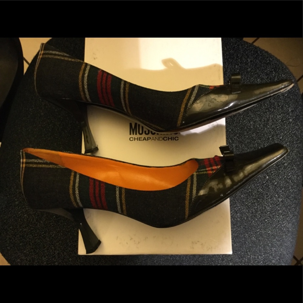 Moschino cheap and Chic Pumps - Picture 3 of 6